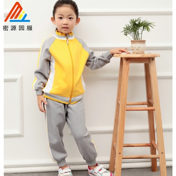 克拉玛依幼儿园园服定做